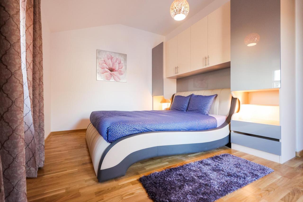 Holiday Home Mare Петрчане Экстерьер фото
