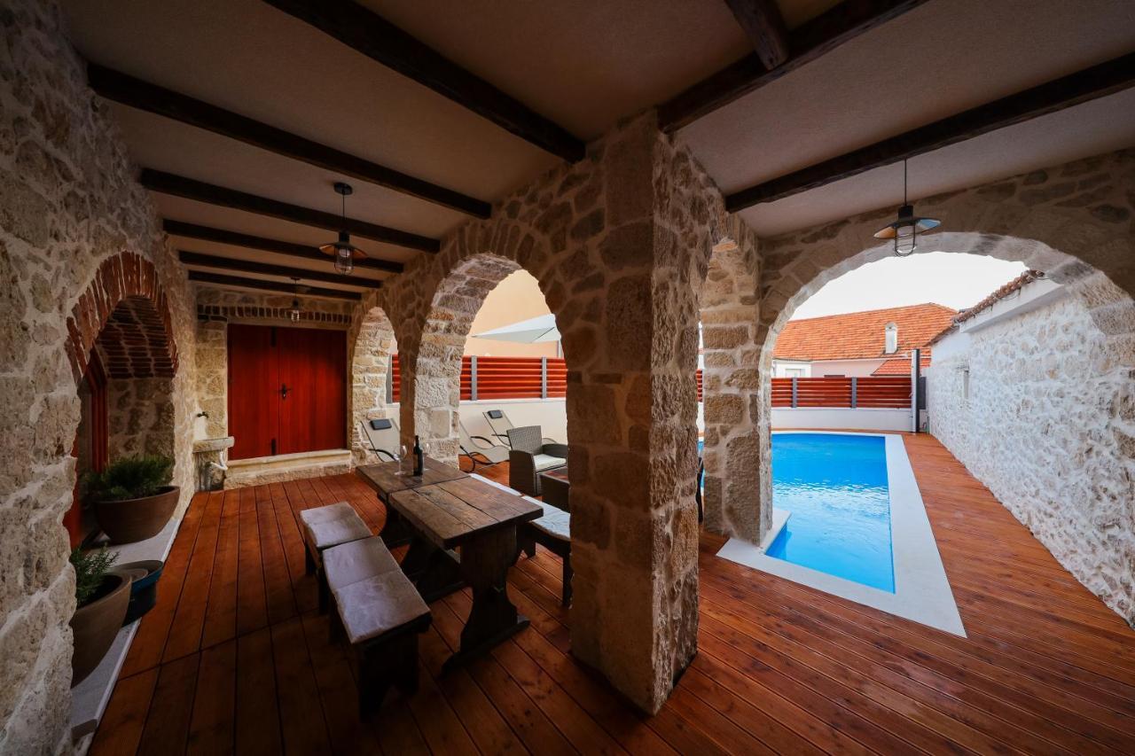 Holiday Home Mare Петрчане Экстерьер фото